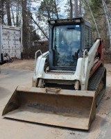 Skidsteer equipment